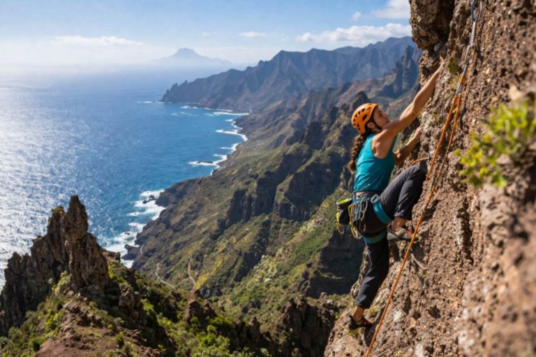 Schwerverletzter Kletterer nach Sturz in Gran Canaria